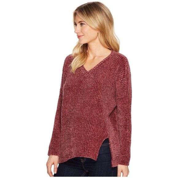 ✨ ROMEO&JULIET COUTURE Zip Side Chenille Sweater✨ - Picture 2 of 5